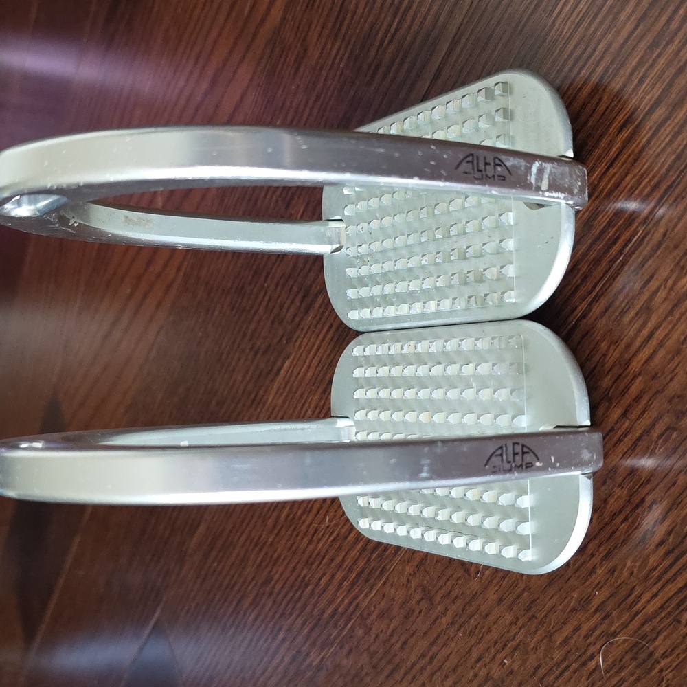 Alfa jump stirrups - Flat base - Picture 12 of 15